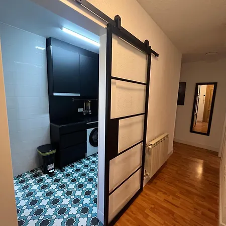 Vivienda De Uso Turistico Enjoy 4- Divino Apartmán *